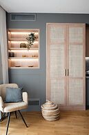 Acropolis Majestic view apartments