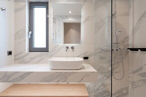 Acropolis Majestic view apartments