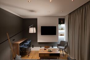 Acropolis Majestic view apartments