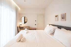 Acropolis Majestic view apartments