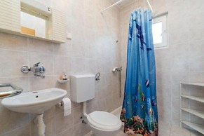 Apartments Boguvila - Two-bedroom Family Apartment With Terrace -