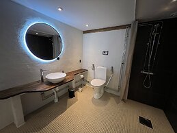 Backadal Gård B&B