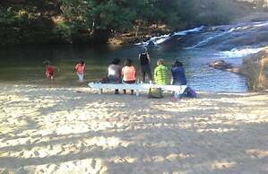 Brondesbury Park Hotel