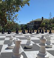 Brondesbury Park Hotel