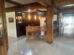 Brondesbury Park Hotel