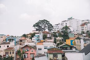 Ha Na Hotel Da Lat
