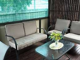 Riverside Holidays by ReadySet