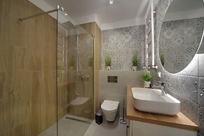 RentPlanet - Green Park Resort