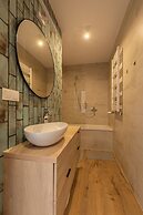 RentPlanet - Green Park Resort