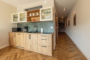 RentPlanet - Green Park Resort