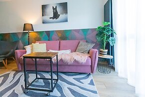 RentPlanet - Green Park Resort