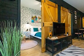 RentPlanet - Green Park Resort