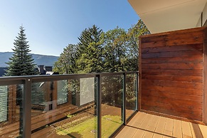 RentPlanet - Green Park Resort