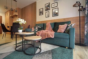 RentPlanet - Green Park Resort