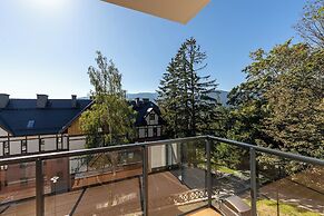 RentPlanet - Green Park Resort