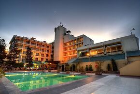 Peshawar Serena Hotel