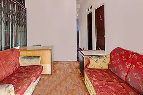 SPOT ON 92167 Jodoh Stay SyariahNearPelabuhan Feri Harbor Bay