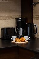 Saska Kepa Apartment by Renters