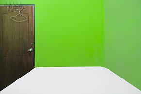 SPOT ON 92170 Penginapan Pak DheNearMall Nagoya Hill