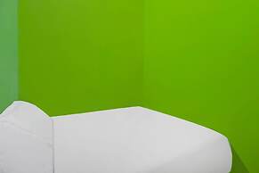 SPOT ON 92170 Penginapan Pak DheNearMall Nagoya Hill