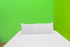 SPOT ON 92170 Penginapan Pak DheNearMall Nagoya Hill