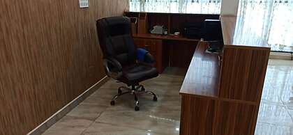 iROOMZ Suchira Lodge