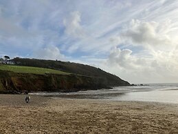 Cornwall Woodland Dog Friendly Shepherd's Hut