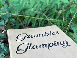 Cornwall Woodland Dog Friendly Shepherd's Hut