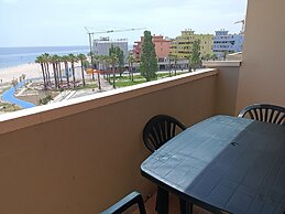 Seafront Apartment for Rent 6 Sleeps Skyscraper