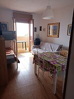 Seafront Apartment for Rent 6 Sleeps Skyscraper