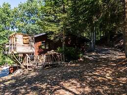 Chalet in the Woods With Nordic Bath