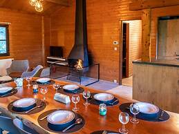 Chalet in the Woods With Nordic Bath