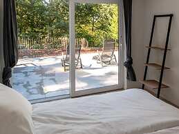 Chalet in the Woods With Jacuzzi and Sauna