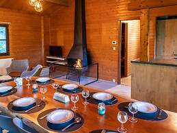Chalet in the Woods With Jacuzzi and Sauna