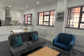 Boutique Luxury Townhouse 3 Floors Designer Home