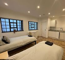 Boutique Luxury Townhouse 3 Floors Designer Home