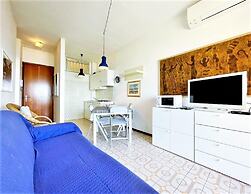 Belvilla by OYO Chimere 1/16