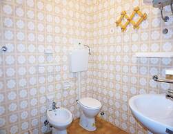 Belvilla by OYO Chimere 1/16