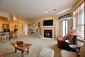 Unit 433a 1 Bd/ 1 Ba Condo 1 Bedroom Condo by RedAwning