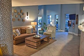 Pelican Beach 0616 2 Bedroom Condo by Pelican Beach Management