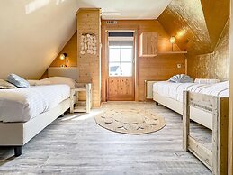 Beautiful Holiday Home With Private Terrace