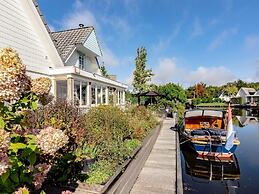 Beautiful Holiday Home With Private Terrace