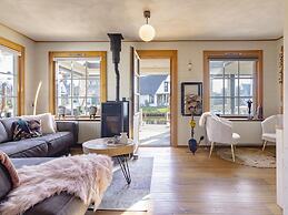 Beautiful Holiday Home With Private Terrace