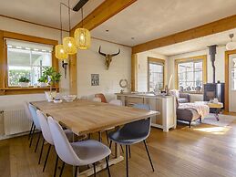 Beautiful Holiday Home With Private Terrace