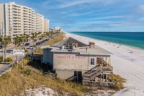 9b Seascape 2 Bedroom Villa by RedAwning