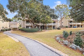 9b Seascape 2 Bedroom Villa by RedAwning