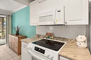 9b Seascape 2 Bedroom Villa by RedAwning