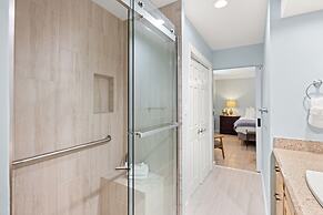 9b Seascape 2 Bedroom Villa by RedAwning