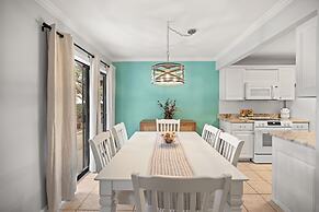 9b Seascape 2 Bedroom Villa by RedAwning