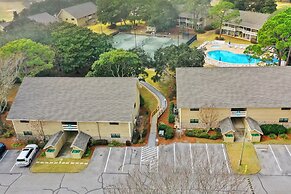 9b Seascape 2 Bedroom Villa by RedAwning